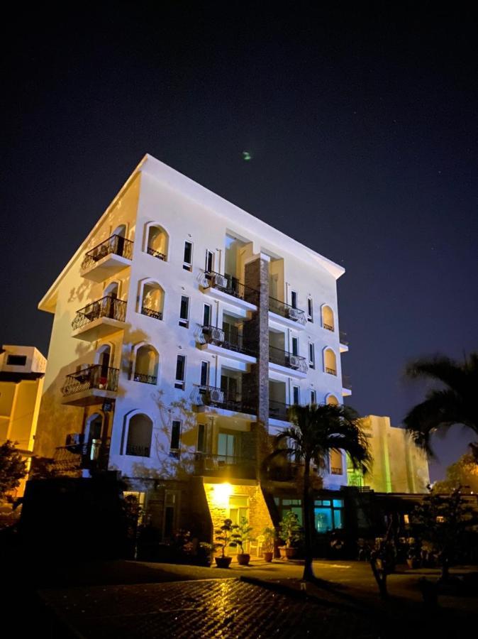 Mamalulu Hostel Kenting Exterior foto
